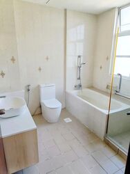 La Suisse (D11), Condominium #583420301